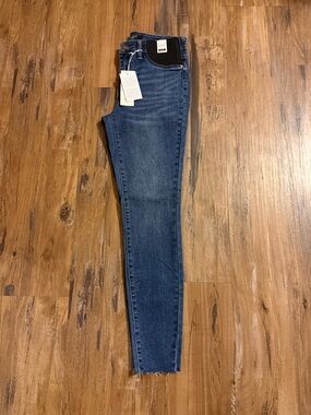 High-Rise Indigo Skinny Jeans with Stretch